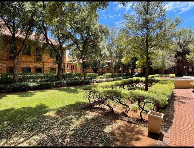 BUSINESS PROPERTY TO RENT IN LYTTELTON